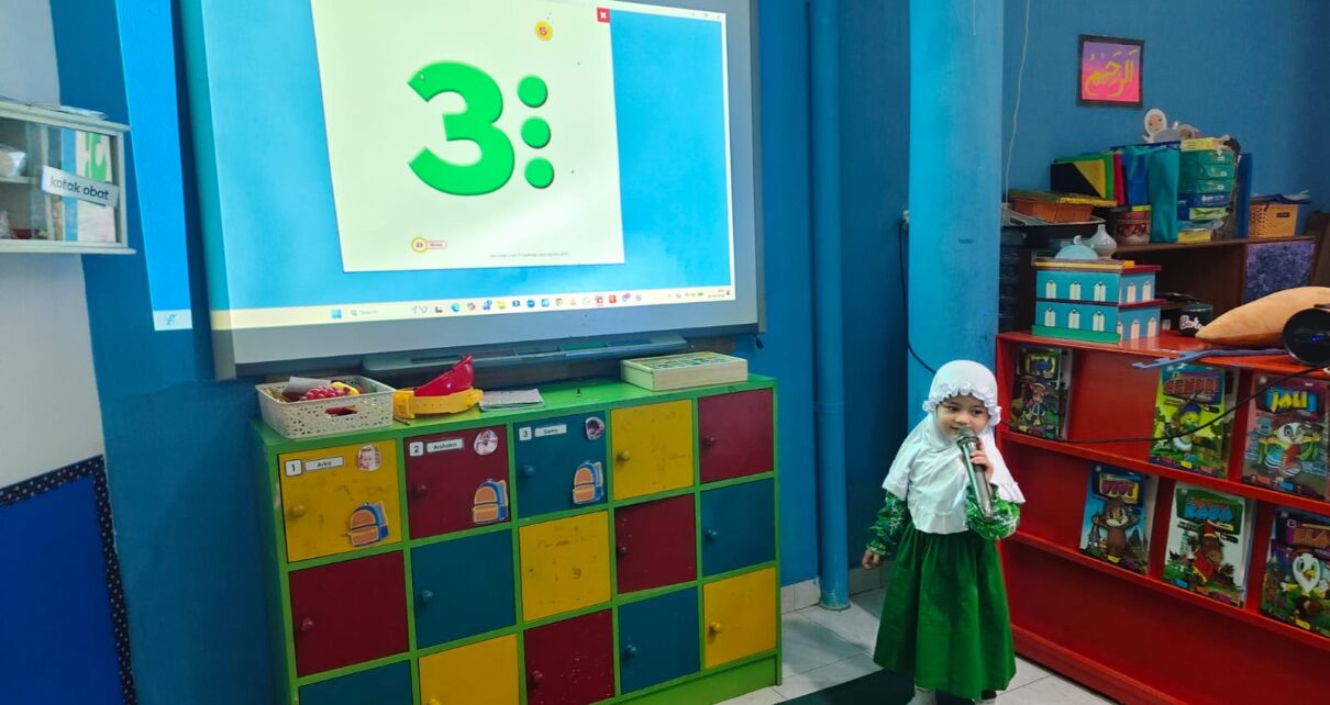 Murid TKIA 2 Jakarta Belajar Sambil Bermain