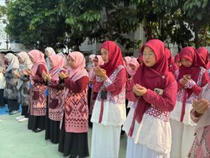 Upacara HUT ke-81 RI Bersama di Kampus Pejaten