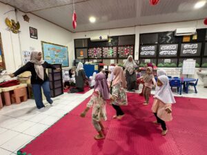 Ekstrakurikuler Wajib Menari di TK Islam Al Azhar 2 Pasar Minggu