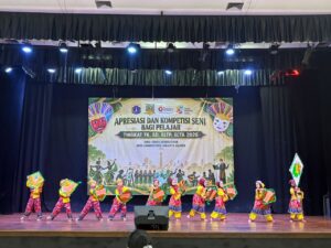 Penampilan Tari Layang-Layang TKIA 2 Pasar Minggu