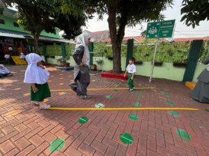Gross Motorik Anak melalui Kegiatan Balance Beam
